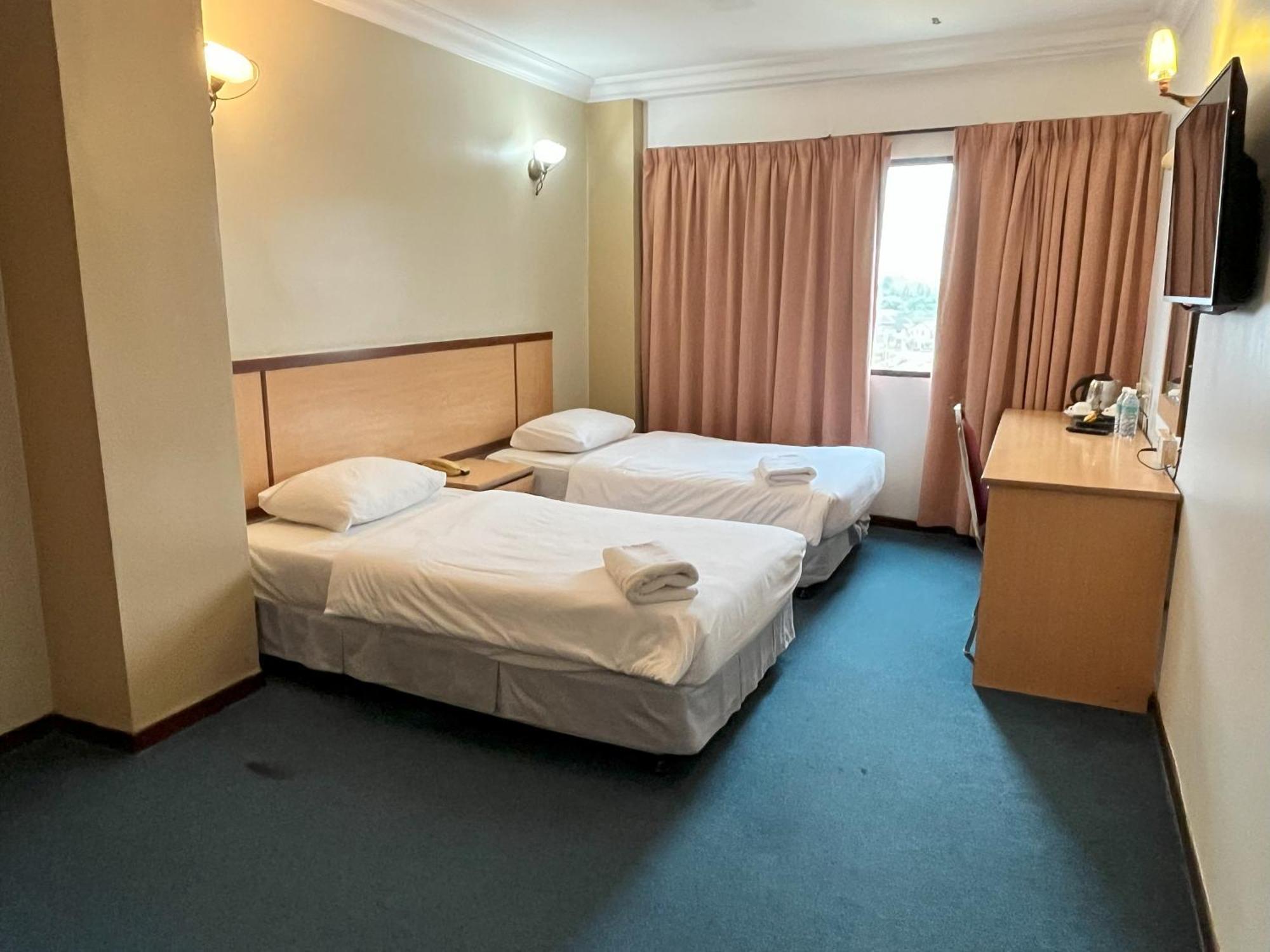 Fair Park Hotel Іпох Екстер'єр фото