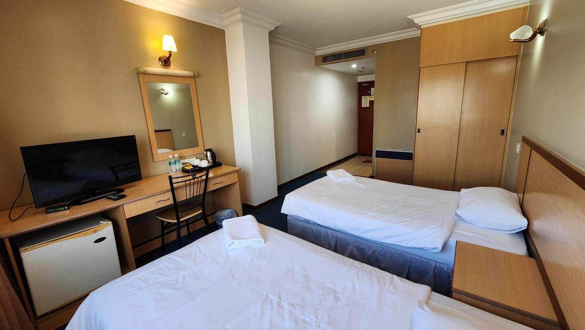 Fair Park Hotel Іпох Номер фото